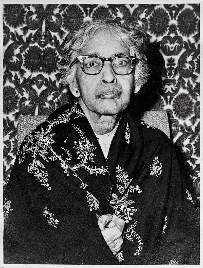 The Maharani_s transition from a queen to simply “Smt. Sethu Lakshmi Bayi”, a private citizen